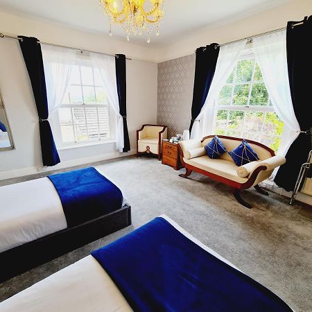 Beaufort Lodge - Central Location & Free Parking Тонтон Экстерьер фото
