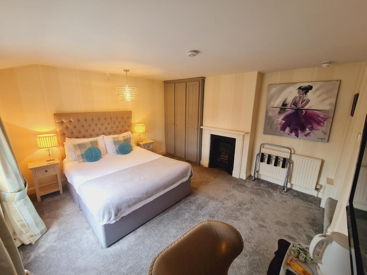 Beaufort Lodge - Central Location & Free Parking Тонтон Экстерьер фото